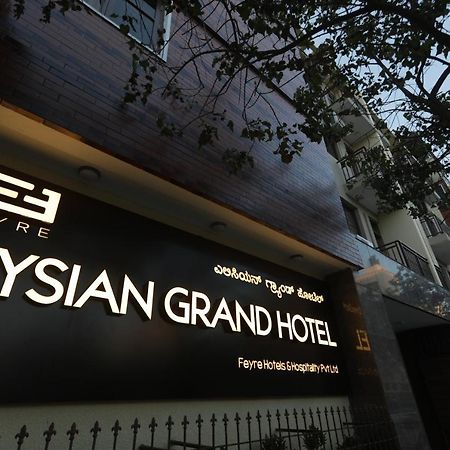 Elysian Grand Hotel Bangalore Exteriör bild